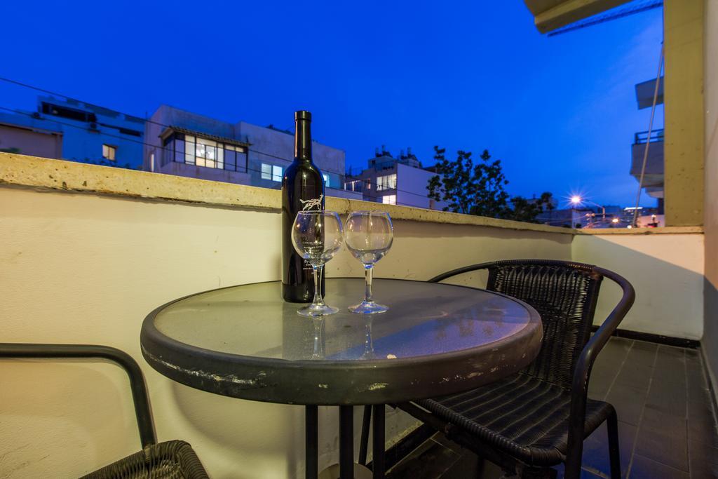 Sunset Beach Apartments Tel Aviv Eksteriør billede