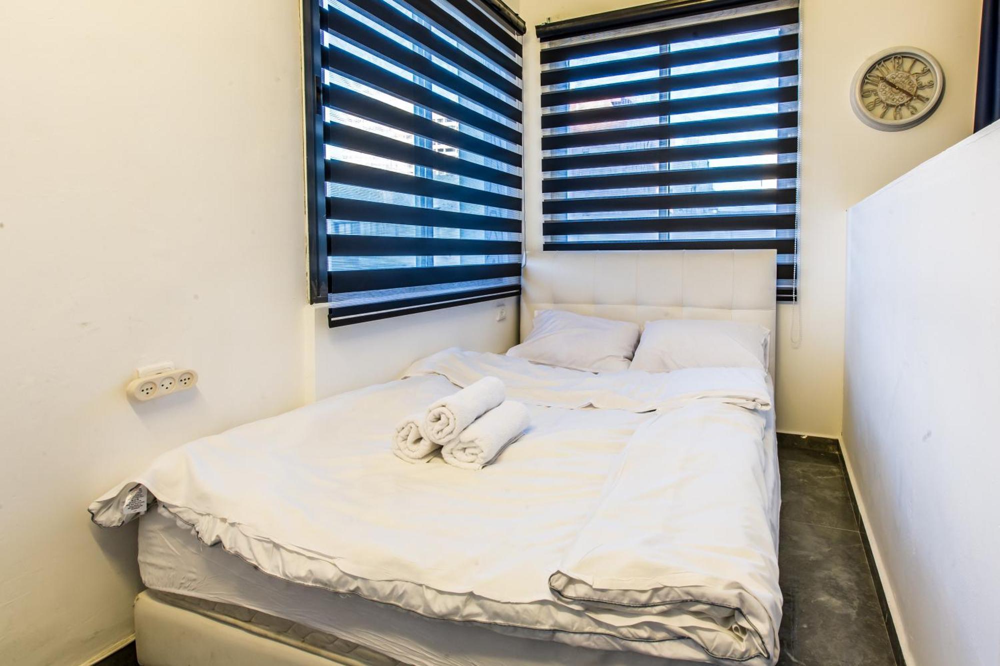 Sunset Beach Apartments Tel Aviv Eksteriør billede