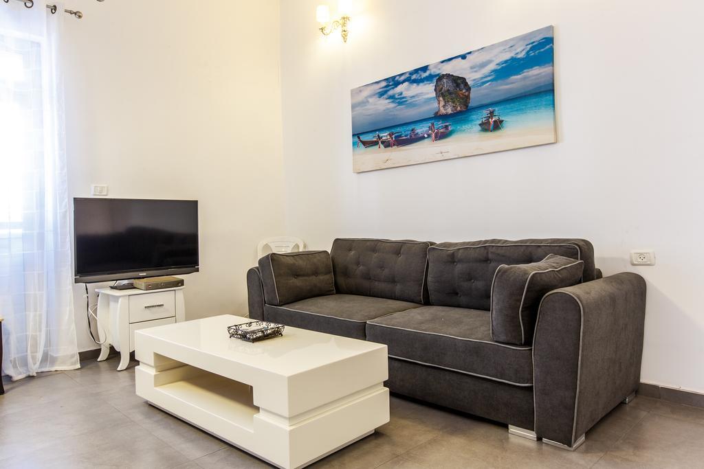 Sunset Beach Apartments Tel Aviv Eksteriør billede